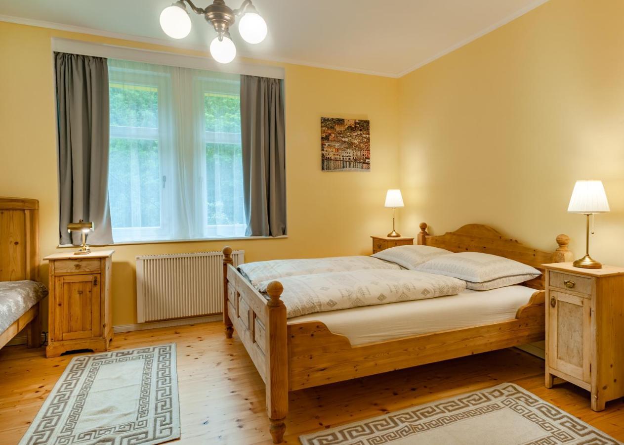 Vila Weigend Libouchec Экстерьер фото